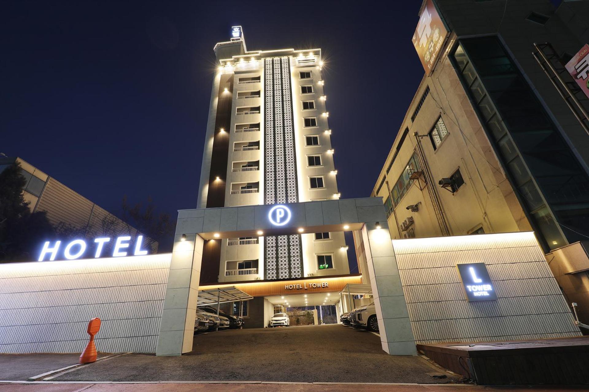 El Tower Hotel Gunsan Exterior photo